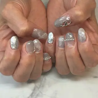 ネイル es nailのネイルデザイン