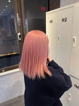 カラー トメちゃん 💜🇭🇰のヘアスタイル