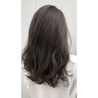 カラー パーソナルカラー診断 できます　木曽　主博のヘアスタイル