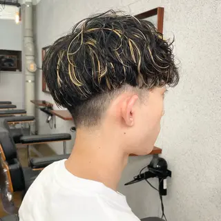 ショート カラー メンズ ✂︎ウルフ・ショート ✂︎MIKUNIのヘアスタイル