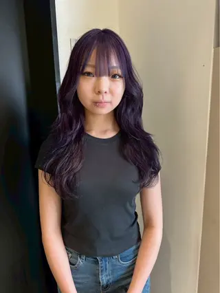 ロング カラー 梅田 ハイトーン shionのヘアスタイル