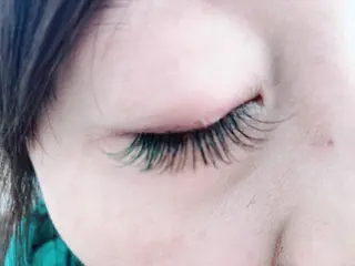 マツエク・マツパ 🐆アンドウ チカコ🦓のヘアスタイル