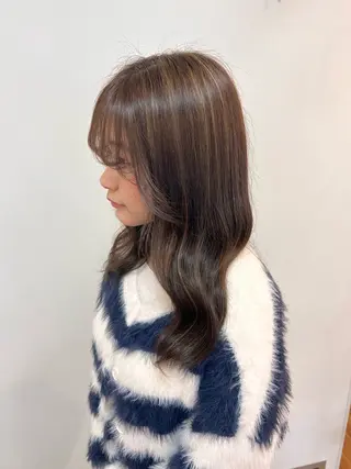 カラー STORY／ MAOのヘアスタイル