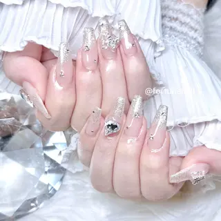 ネイル 🤍kanane 🤍のネイルデザイン