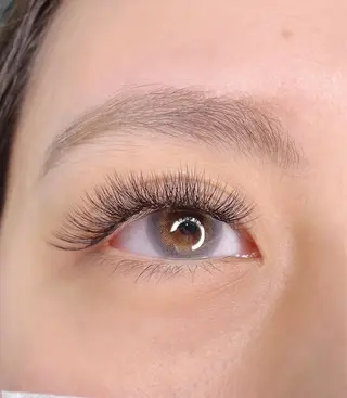 マツエク・マツパ JANIS EYELASH 白石の眉毛・アイブロウイメージ