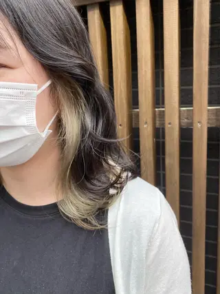 ミディアム カラー 🌈8月末までシャ イン輝きハイトーン✨のヘアスタイル