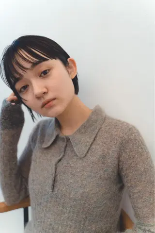 ショート カラー 顔周りレイヤー/韓国 ブリーチminamiのヘアスタイル