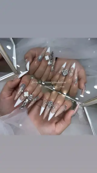 ネイル 加納 莉音のネイルデザイン