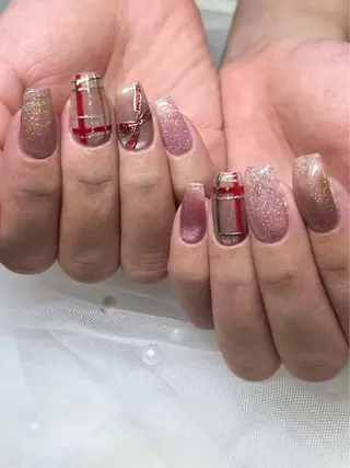 ネイル 7nail所属・なんば7nail YUZUHAのネイルデザイン