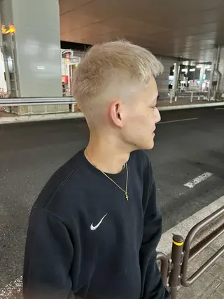 カラー メンズ 韓国ボブ/縮毛矯正 /レイヤーカットのヘアスタイル