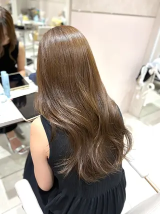 ロング カラー ✨韓国風レイヤー/ 透明感カラー🩶りくのヘアスタイル
