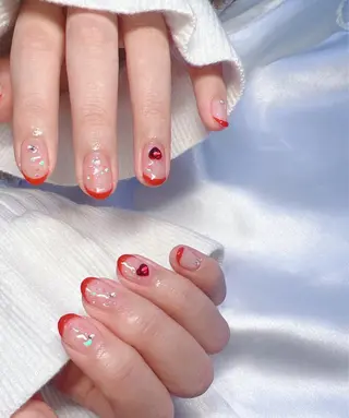 ネイル ちゅるんネイル🪄 耳ツボジュエリー🔗のネイルデザイン