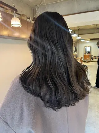 ロング カラー conne&riri所属・MAYU 💚森下のヘアスタイル