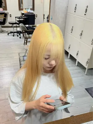 ロング カラー SHUN/ブリーチ ·透明感カラーのヘアスタイル