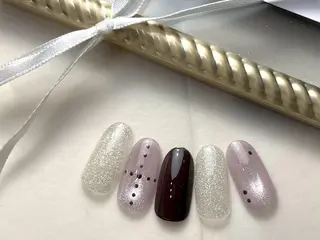 ミディアム アリアグレイス ネイルサロンのネイルデザイン