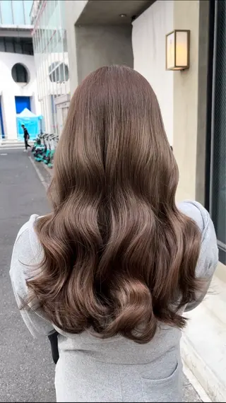 ロング カラー エクステ初心者歓迎 💎馴染みNo.1のヘアスタイル