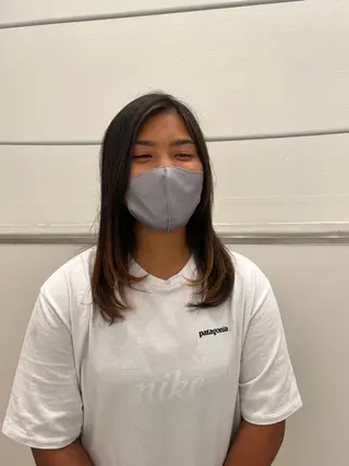 セミロング ﾏｽﾀﾞ ｱｲﾘのヘアスタイル