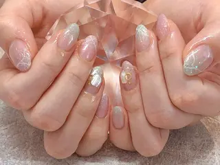 ネイル ラッキースター 大人気店のネイルデザイン