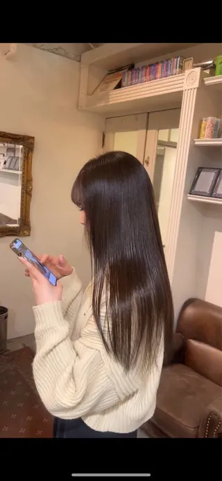 カラー 北川 茉奈のヘアスタイル