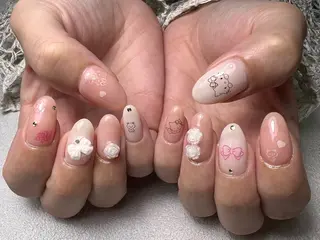 ネイル private salon Lem.所属・Lem. Sayaのネイルデザイン