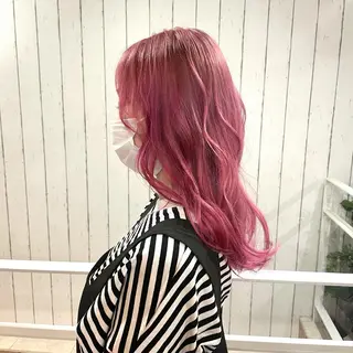 セミロング カラー ヘアアレンジ MiU所属・韓国×髪質改善×美髪 縮毛矯正×レイヤーのヘアスタイル