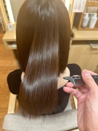 セミロング カラー ナチュラルカラー✨ SHINYAのヘアスタイル