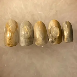 ネイル mano+所属・砂田 はるかのネイルデザイン