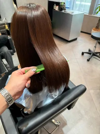 ロング BUCKS所属・坂谷 BUCKS/縮毛矯正のヘアスタイル