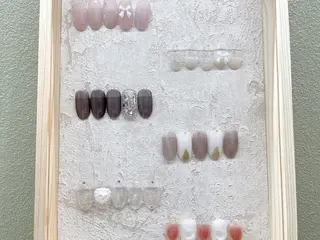 ネイル 🤎mini 🤍可愛らしいネイルのネイルデザイン