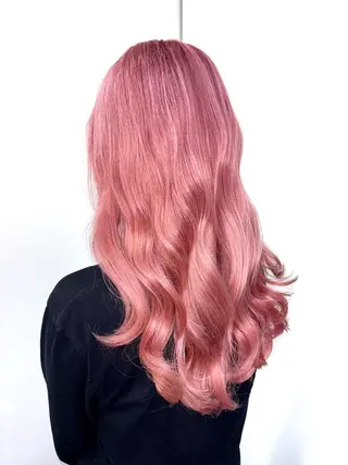 ロング カラー ギミックパシャ所属・みゆ/ケア ブリーチ/ハイトーンのヘアスタイル