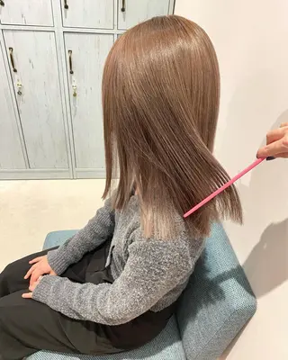 セミロング laco所属・図司 理恵子のマツエク・マツパデザイン