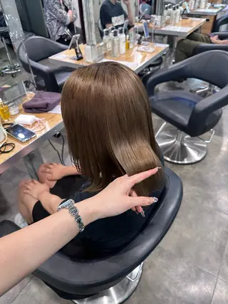 カラー 海外トレンドヘア🤍 sumireのヘアスタイル