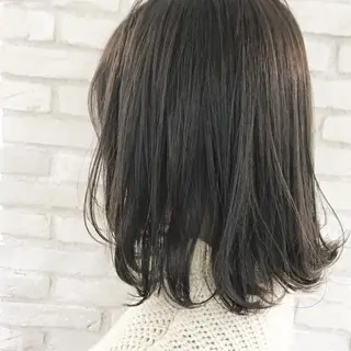 ミディアム カラー 伊 杏のヘアスタイル