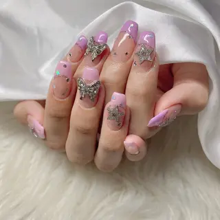 ネイル Yudia 🫧Kyokaのネイルデザイン