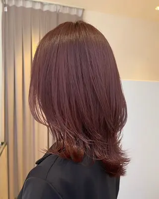 ミディアム inity　杉本 美羽のヘアスタイル