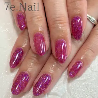 ネイル 7e. Nailのネイルデザイン