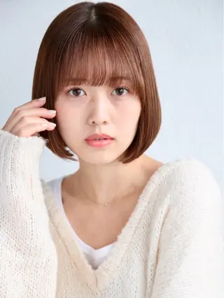 カラー 田村 汐織のヘアスタイル