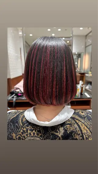 カラー モザミヘアメイク所属・山田 美幸のヘアスタイル