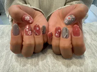 ネイル eyenailist NANAのネイルデザイン
