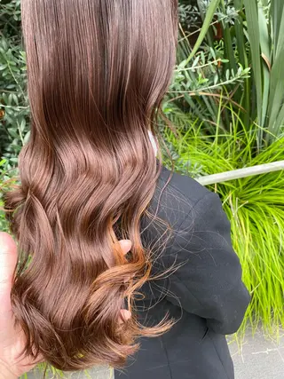 セミロング カラー ヘアアレンジ 外苑前NO.1艶髪 透明感カラーのヘアスタイル