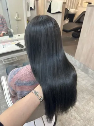 カラー 河野 さくらのヘアスタイル