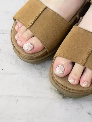 ネイル MiMi NAIL TOKYO所属・Hisaka Mikiのネイルデザイン