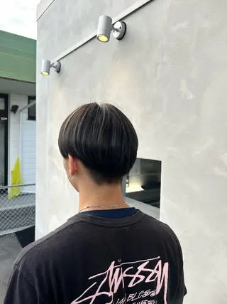 ショート メンズ Something MOMOKAのヘアスタイル