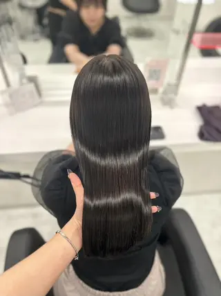 カラー 透明感ベージュ🪽 髪質改善🤎Rinのヘアスタイル