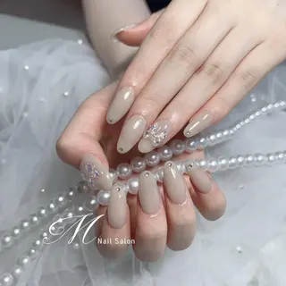 ネイル M✨ワンホン風ネイル パラジェル取扱🦋リのネイルデザイン