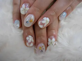 ネイル 花田 茜のネイルデザイン