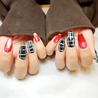 ネイル 12/10🈳️🌷 永山瑞穂のネイルデザイン