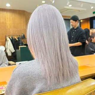 カラー ブリーチカラー よねだまことのヘアスタイル
