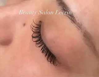 マツエク・マツパ BeautySalonLecrin所属・Lecrin hinaのマツエク・マツパデザイン