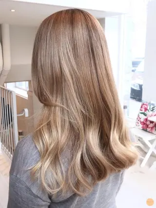 ロング カラー パーマ ヘアアレンジ メンズ キッズ ネイル マツエク・マツパ モリモト サナのヘアスタイル